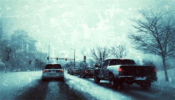 寒冬驾驶安全教育：冰天雪地，平安出行
