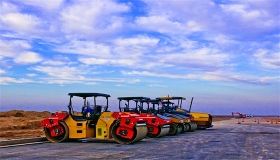 事故倒查追责预警背景下,夏季防御性驾驶培训与传统道路安全教育培训有何不同?