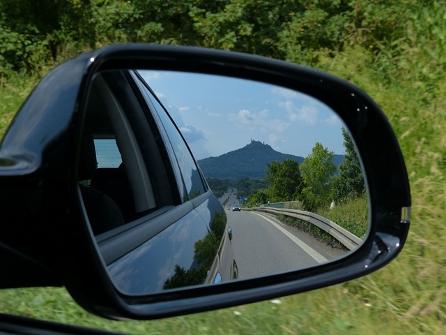 防御性驾驶 (3).jpg